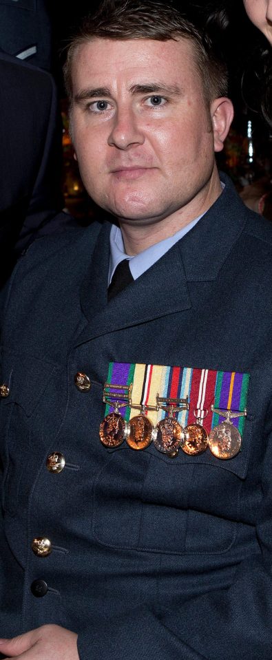  Hero Corporal Stuart Robinson called the actions of tank-chasing law firms 'a kick in the teeth'