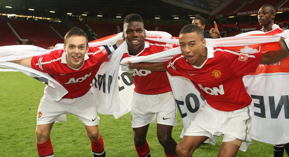 Paul Pogba and Jesse Lingard played together during the Frenchman's first spell at Old Trafford