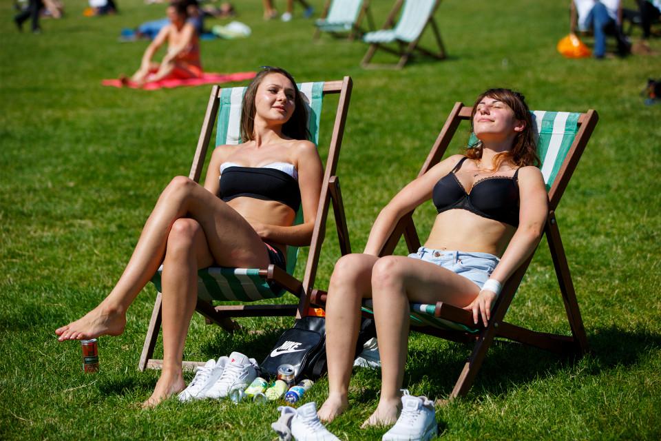  Brits can expect a heatwave in June