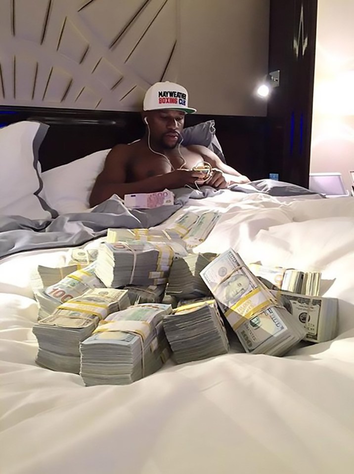  Mayweather enjoys gambling on American sports and often flaunts his winnings