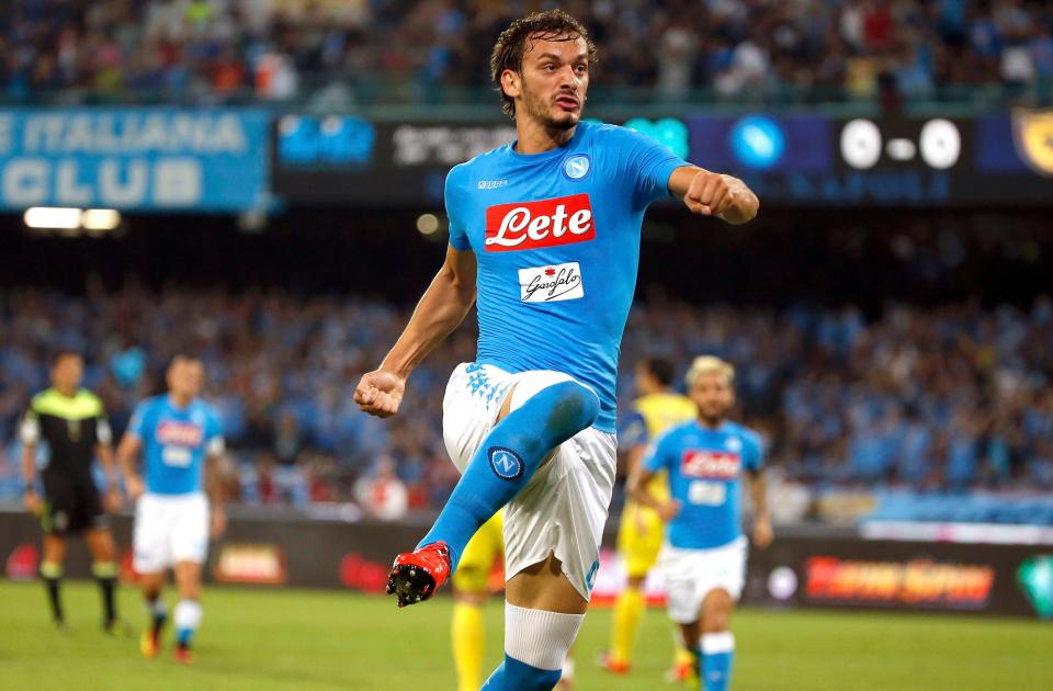  The striker does not fit in with Napoli's style of play