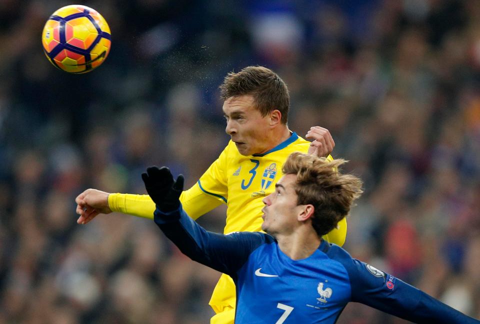  Defender Victor Lindelof has won the Under-21 Euros with Sweden before breaking into the senior squad