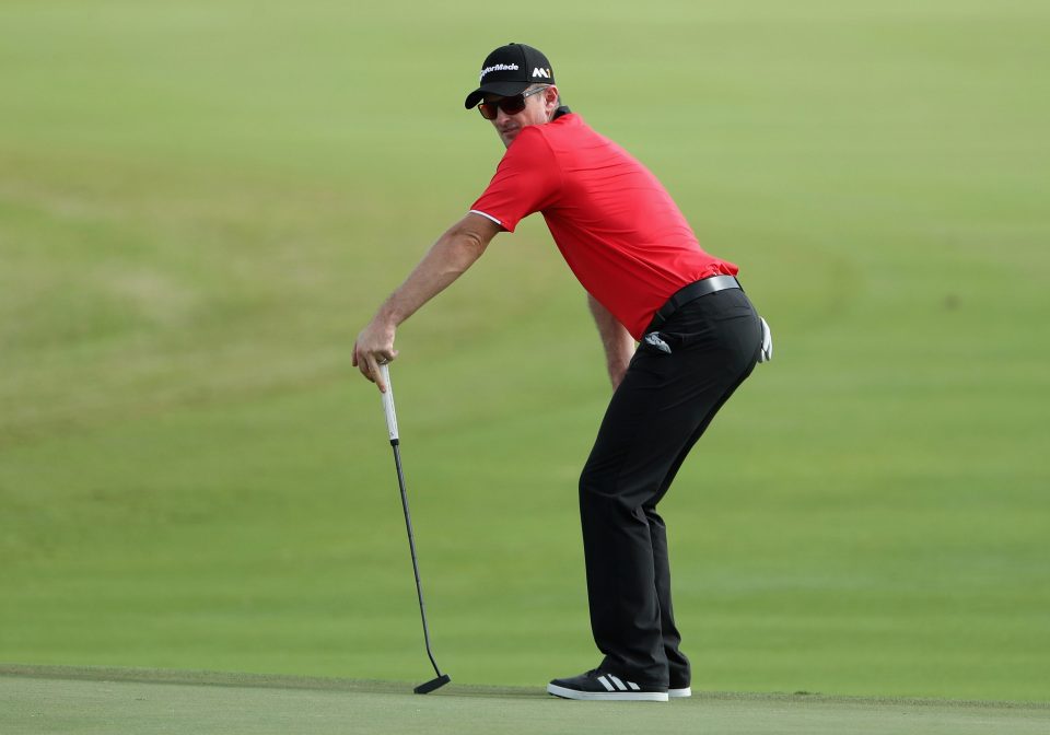 Justin Rose of England reacts to his putt on the ninth green during round one of the Hero World Challenge at Albany, The Bahamas on December 1, 2016 in Nassau, Bahamas.