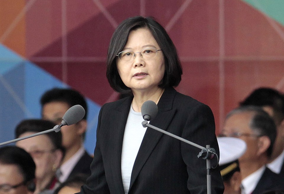  Taiwan's President Tsai Ing-wen's called Trump - but both parties agreed to it beforehand