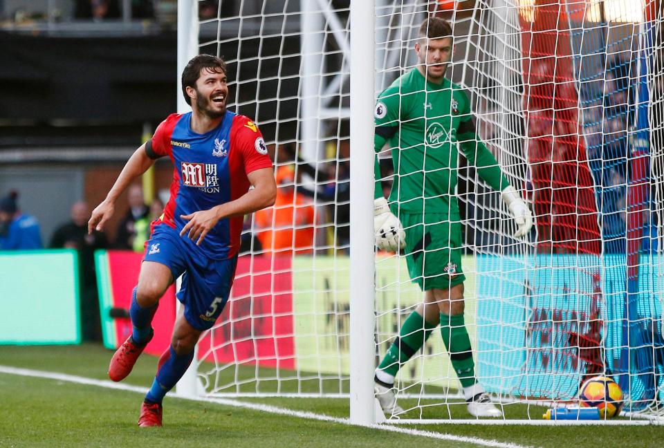  James Tomkins played well under Allardyce at West Ham