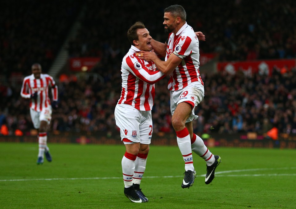  Jonathan Walters celebrates scoring for Stoke