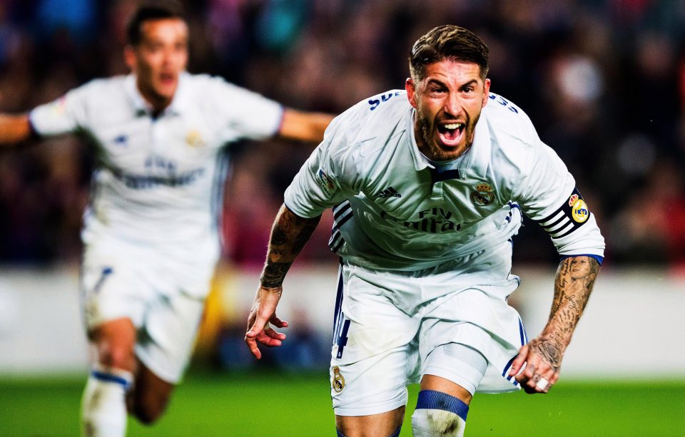  Sergio Ramos of Real Madrid celebrates after scoring an equalising goal for his team during the La Liga match between FC Barcelona and Real Madrid CF at Camp Nou