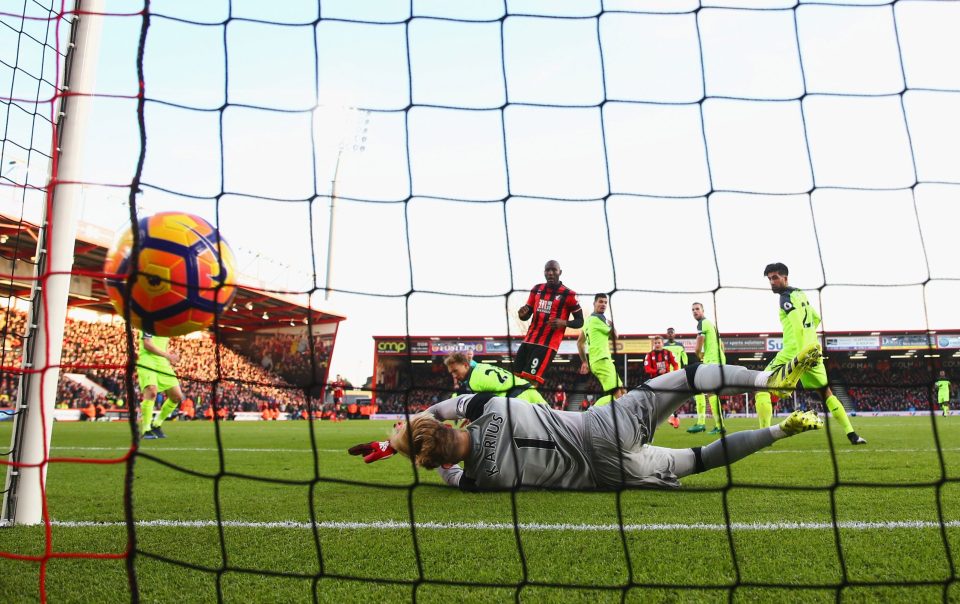  Jamie Carragher was critical of Loris Karius' performance against Bournemouth