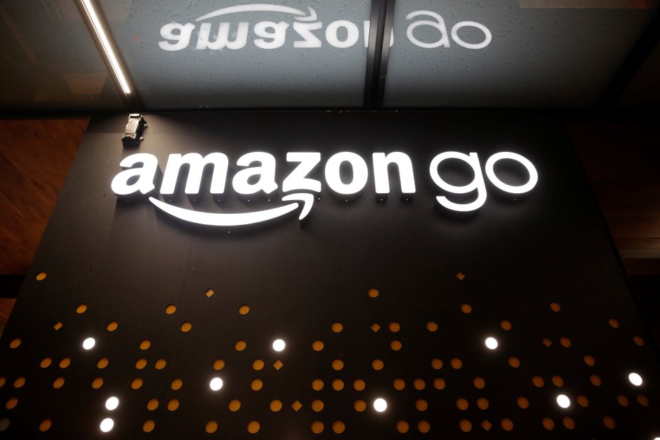  Amazon Go is automating the checkout process