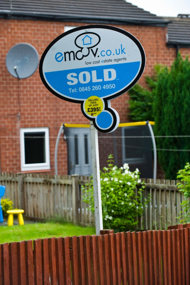  Estate agent Emoov is also a crowdfunding success story - but some worry investments are not assessed thoroughly on their risks and returns