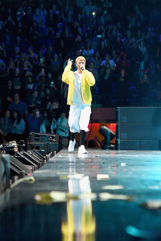  Justin Bieber performed to an adoring crowd on Friday evening