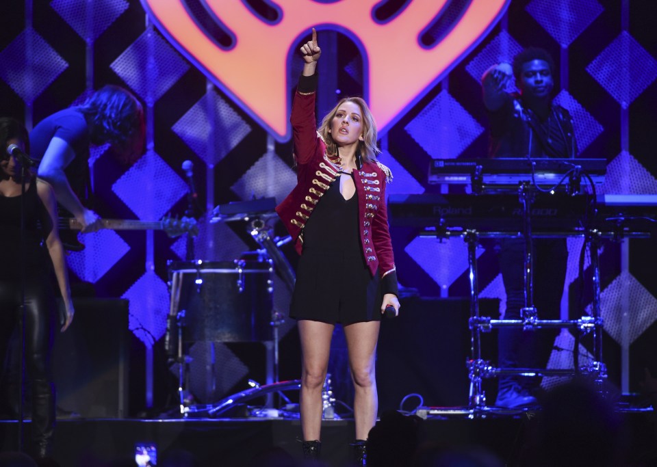  Ellie looked effortlessly stylish in her red velvet military jacket