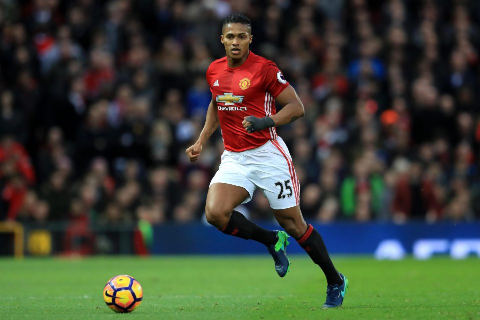  Valencia has signed a new two-year deal at Manchester United