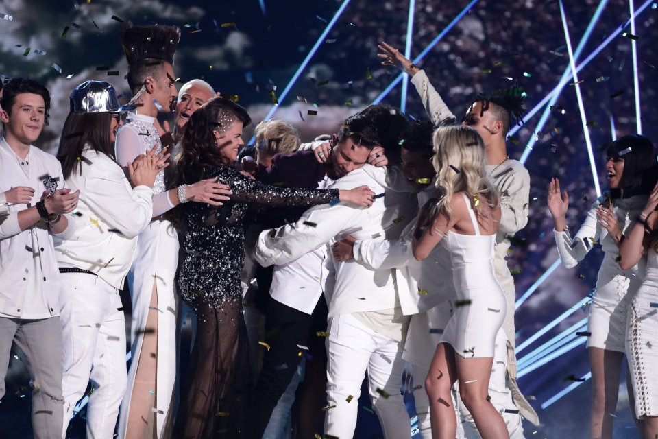  The other finalists stormed the stage to congratulate Matt as he sang his winner's single