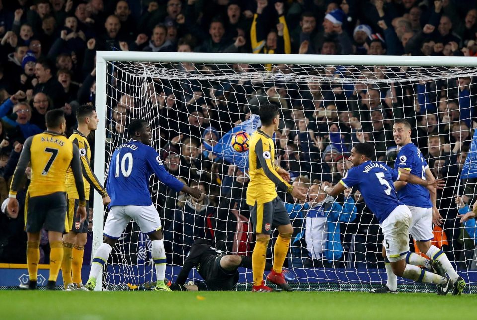  Ashley Williams' header gave Everton a much needed win over Arsenal