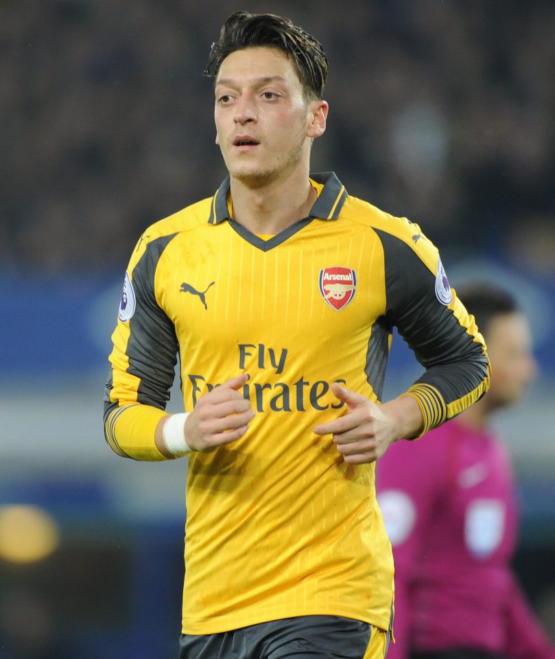  Mesut Ozil has come in for some criticism after his performance in the shock defeat to Everton