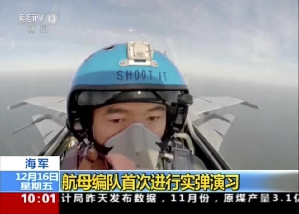  Chinese TV has shown off the nation's pilots' skills as part of a propaganda exercise