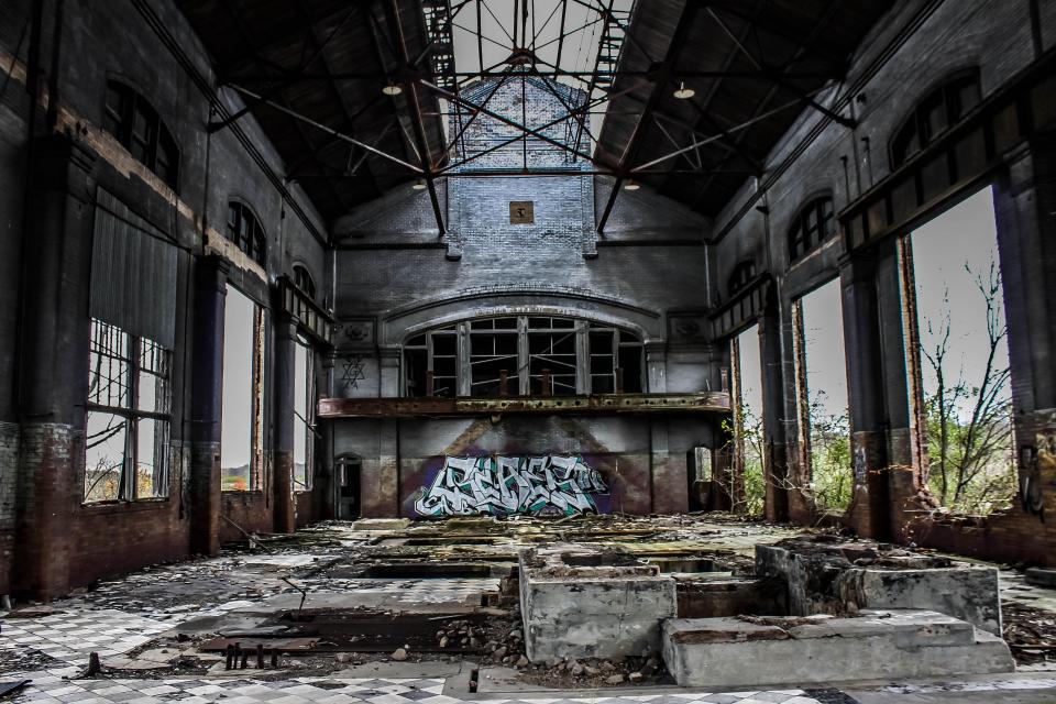  The anonymous photographer says he has always wanted to explore the building after growing up just a few miles away