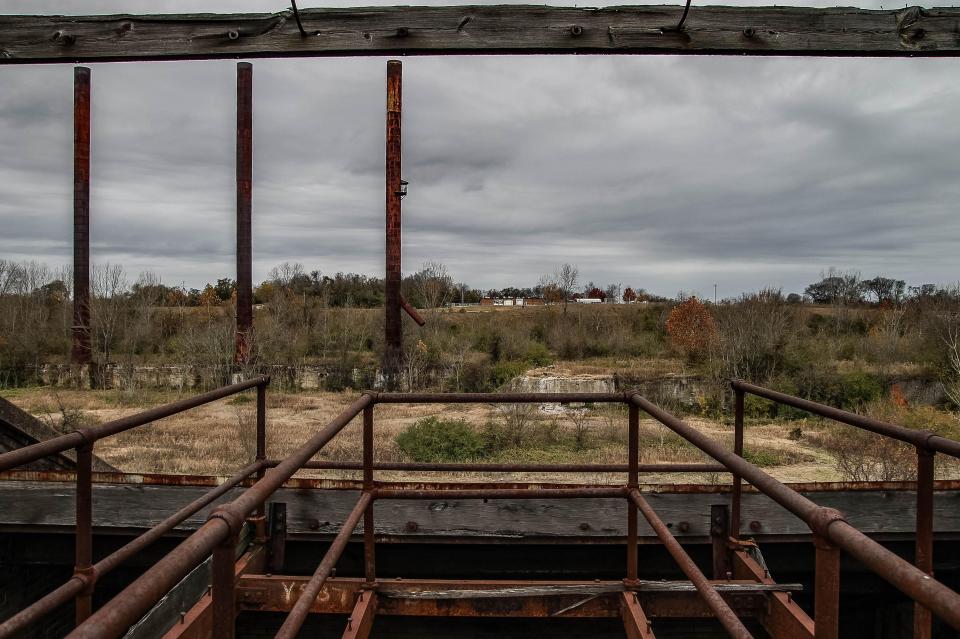  The pictures show how isolated the steelworks is, perhaps the reason it has lain derelict for so long