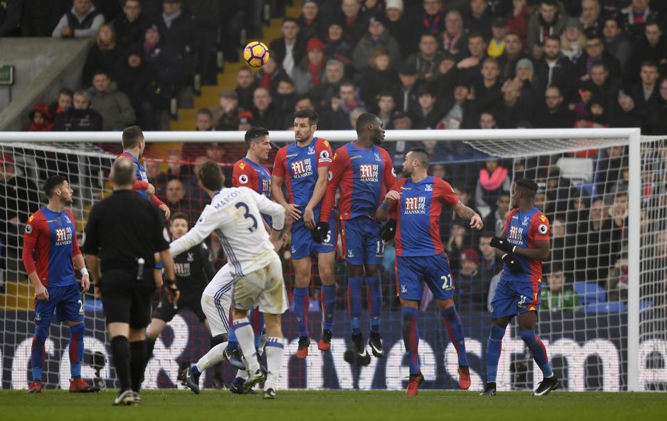  Marcos Alonso nearly got on the scoresheet with a sublime free-kick