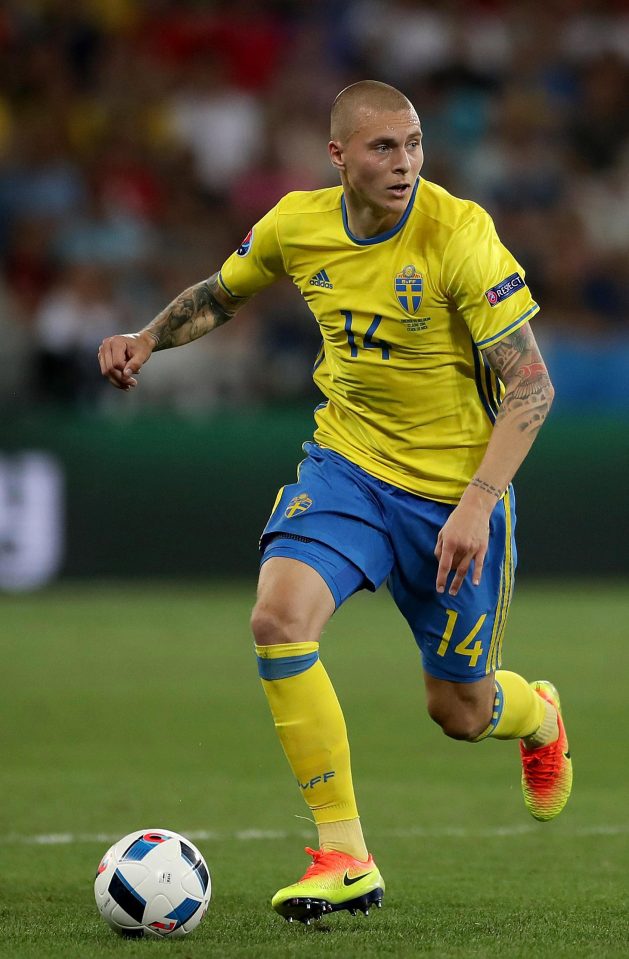  Sweden defender Victor Lindelof is ready to make the switch to the Prem