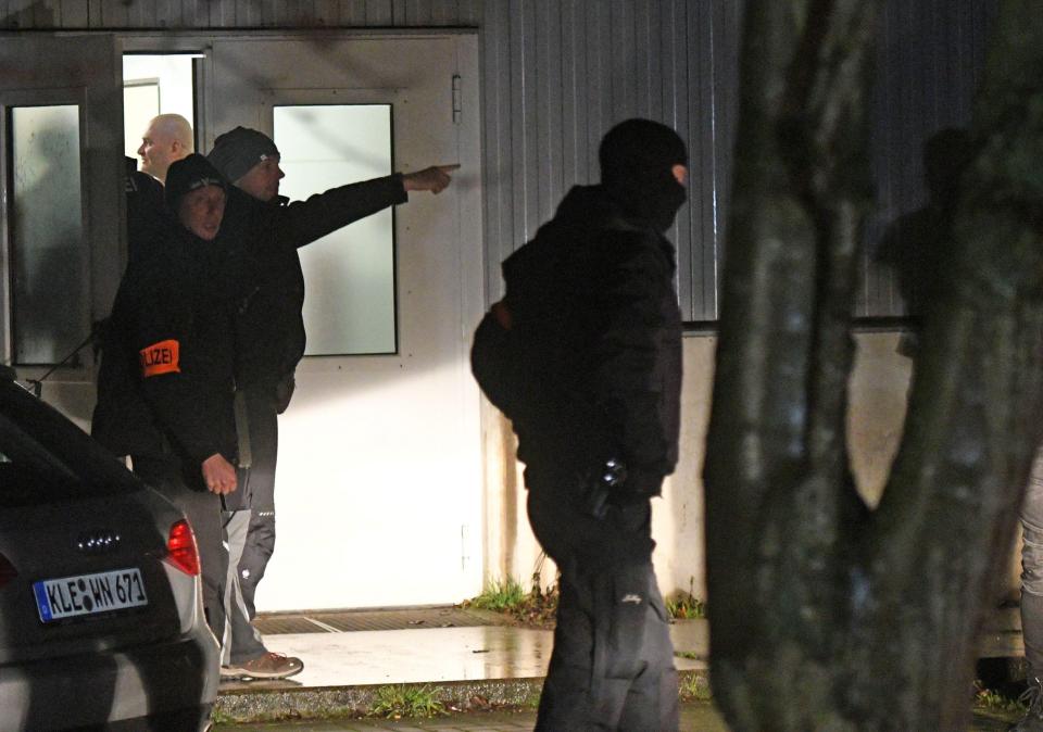  German police carried out anti-terror raids in Emmerich and Dortmund this morning