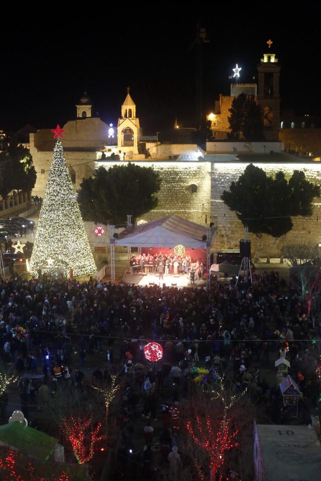  Singers performed in front of crowds next to the Church of the Nativity