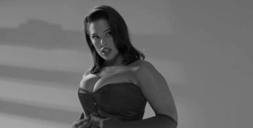  Ashley Graham showed off her curves in a busty corset for LOVE Magazine's advent calendar