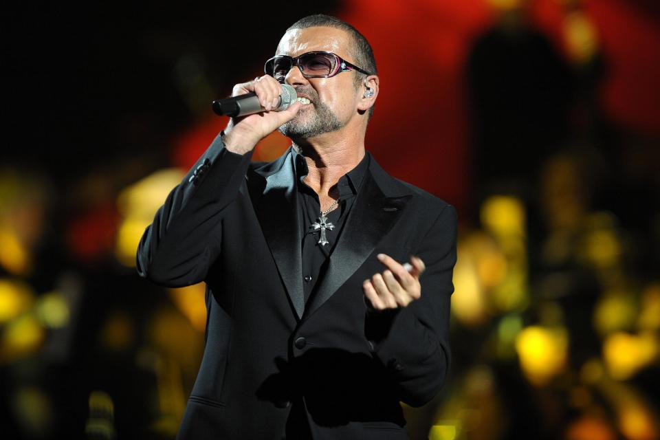  George Michael's songs are dominating the festive charts following his death