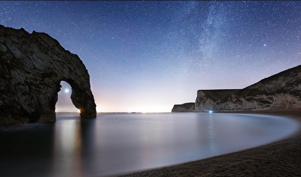  Amateur photographer Ollie Taylor captured Venus setting over the Isle of Portland through the archway of Durdle Door