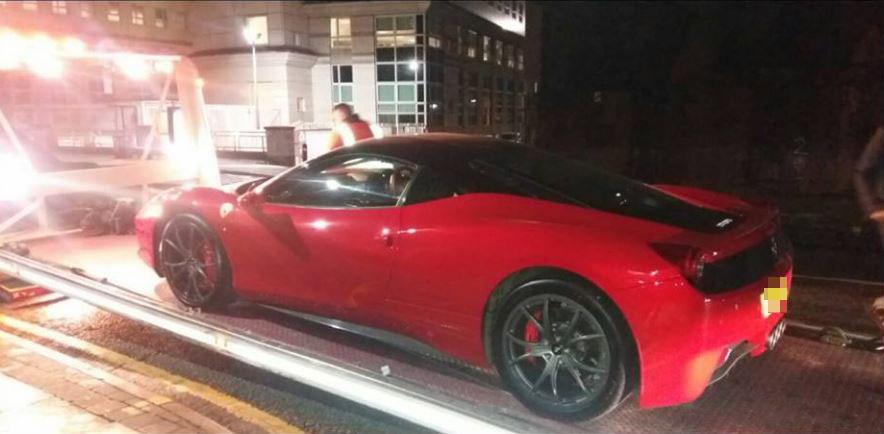  The driver of this supercar found themselves without a car on Christmas Day after they were caught by police with no insurance