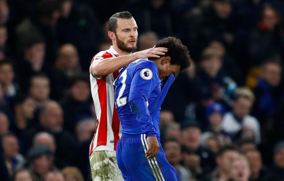  Willian burst into tears after scoring his second - his mother died of cancer earlier this year