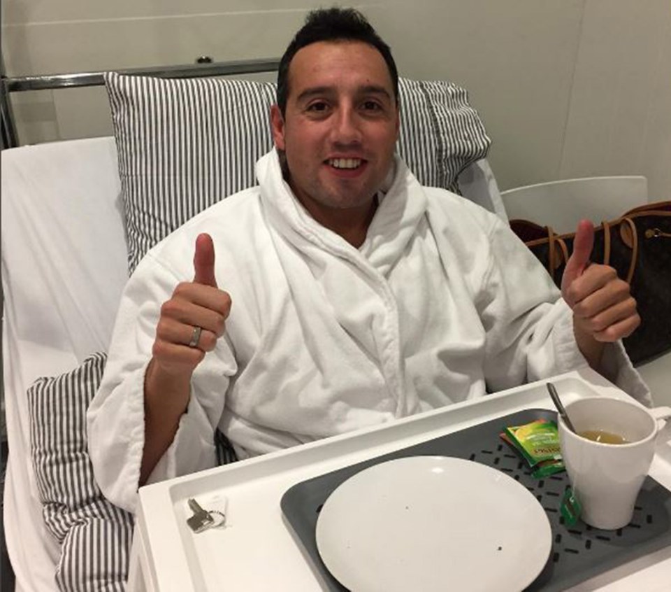  Santi Cazorla will return to action for Arsenal after the New Year