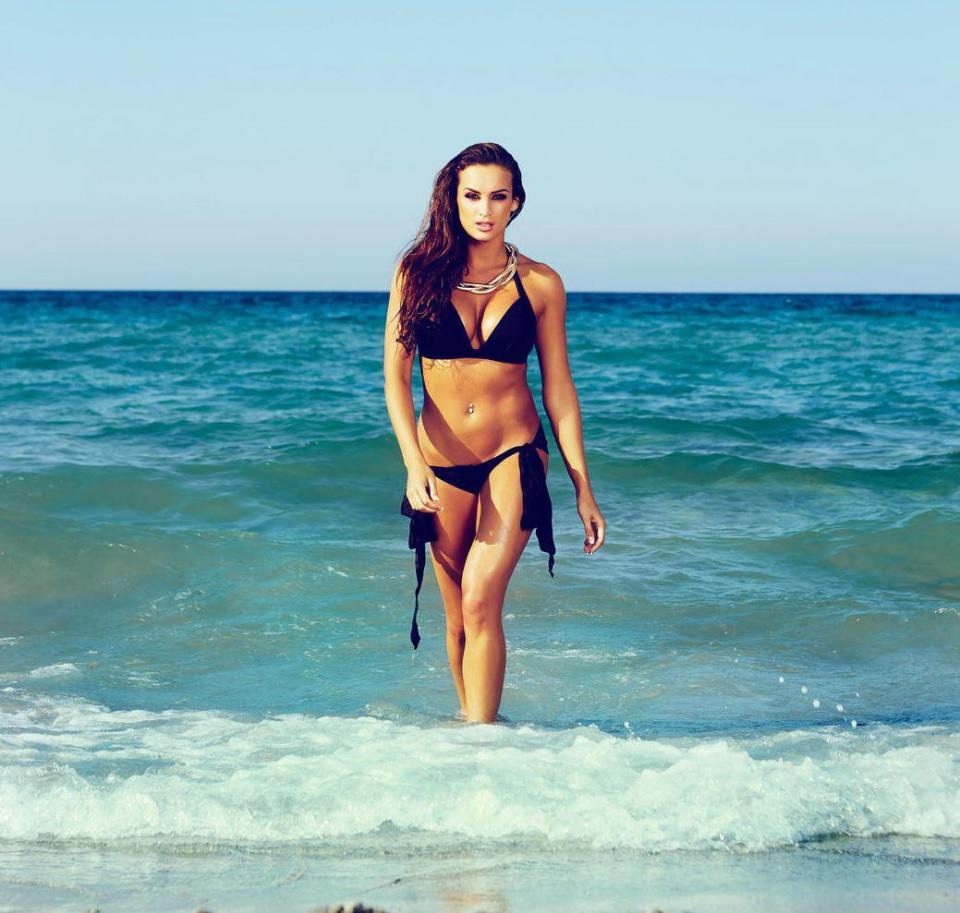  Another former walk-on girl, Ali Drew, appeared in the hit MTV series Ex on the Beach