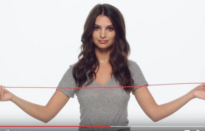  Emily Ratajkowski in the new OnePlus Dash Charge advert