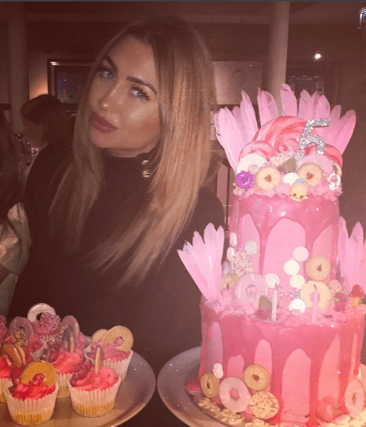  Lauren Goodger is ditching her hair extensions for a more natural look