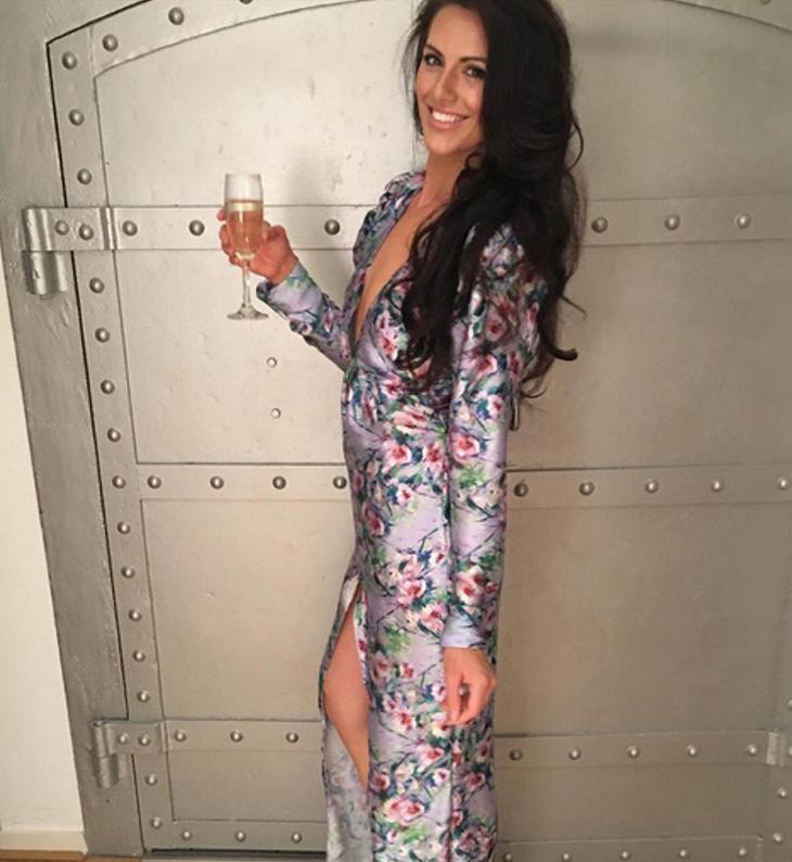  Jessica Cunningham is mortified the pics have been offered to papers