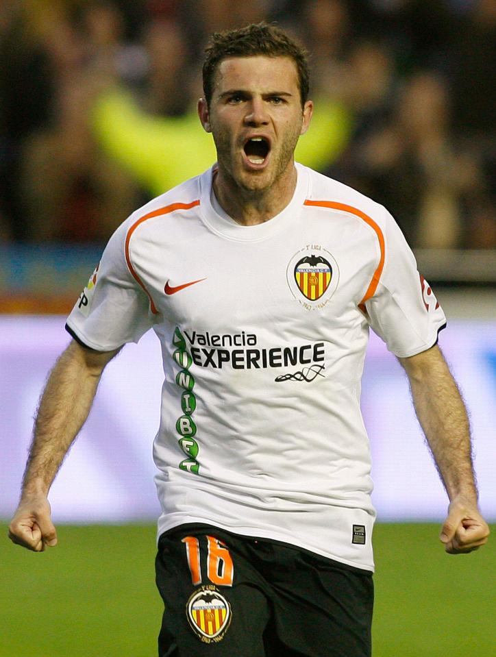  Valencia's star players such as Juan Mata soon left when the club's decline first started