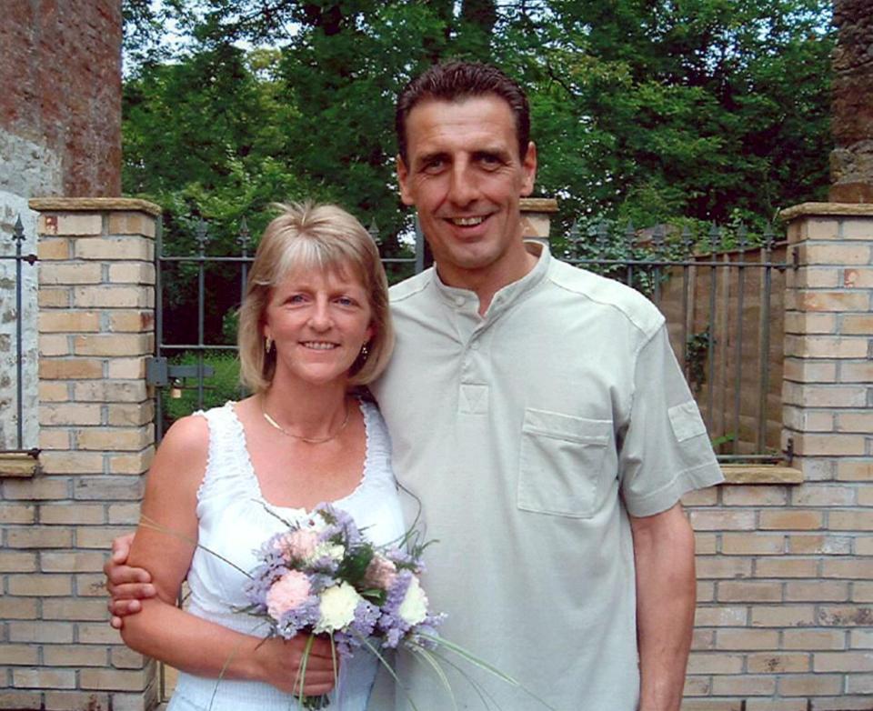  Stephen Mellor on his wedding day to Cheryl, who he protected while the Tunisian gunman opened fire on the beach