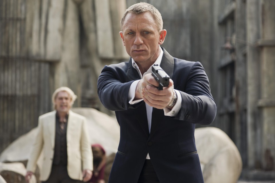 Daniel Craig