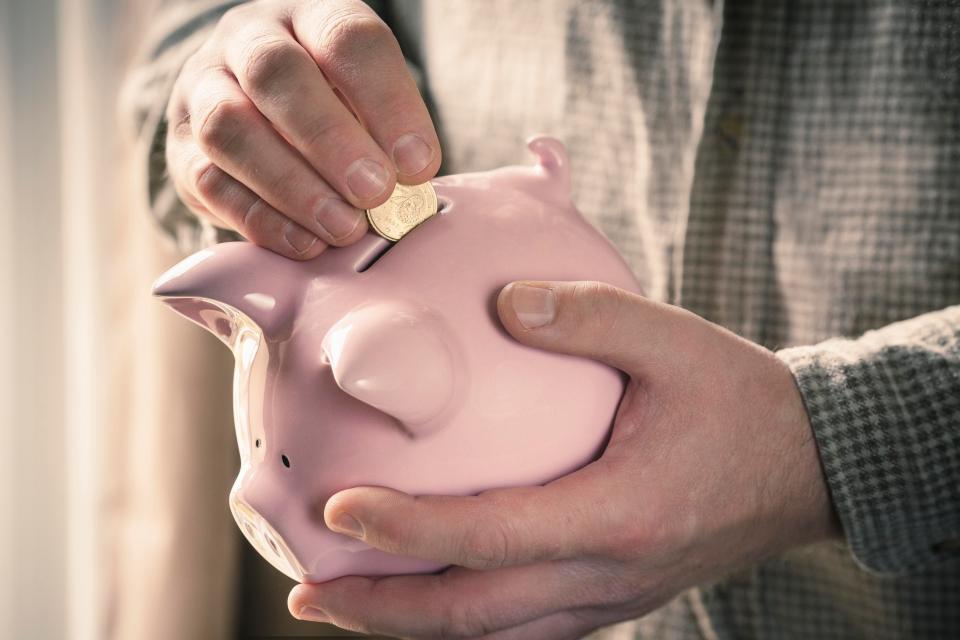  Top up your piggy bank with extra cash by taking on work from home