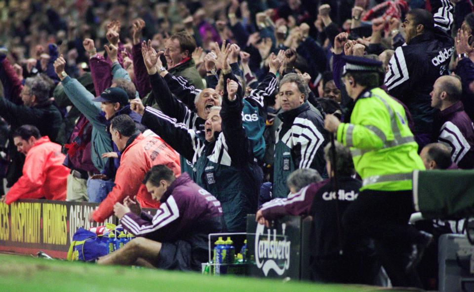  Kevin Keegan and Newcastle staff are devastated as Liverpool celebrate