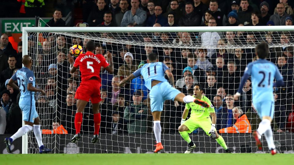  Wijnaldum headed the only goal of the game on New Year's Eve