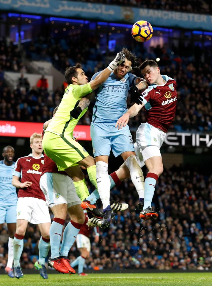  Claudio Bravo has not convinced since his arrival at Manchester City