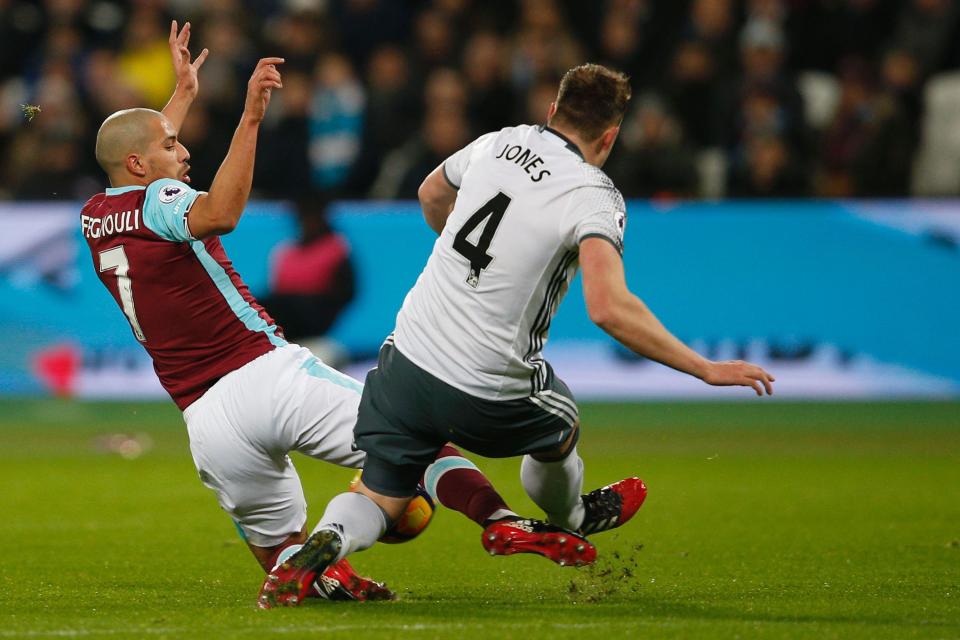  Soufiane Feghouli was sent off for this challenge on Manchester United's Phil Jones