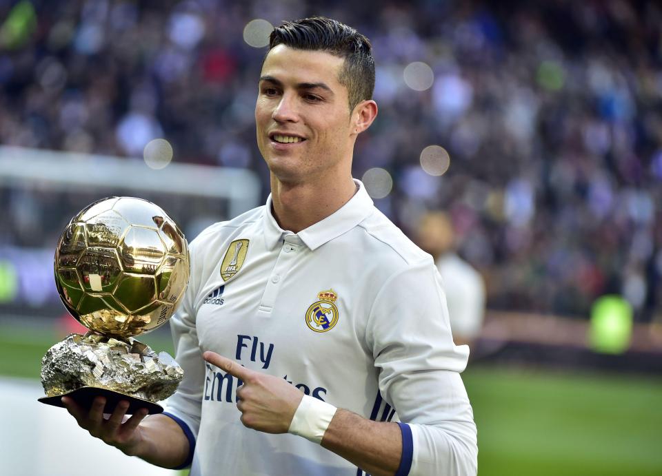  Ronaldo adds another Ballon d'Or to the collection at the Bernabeu