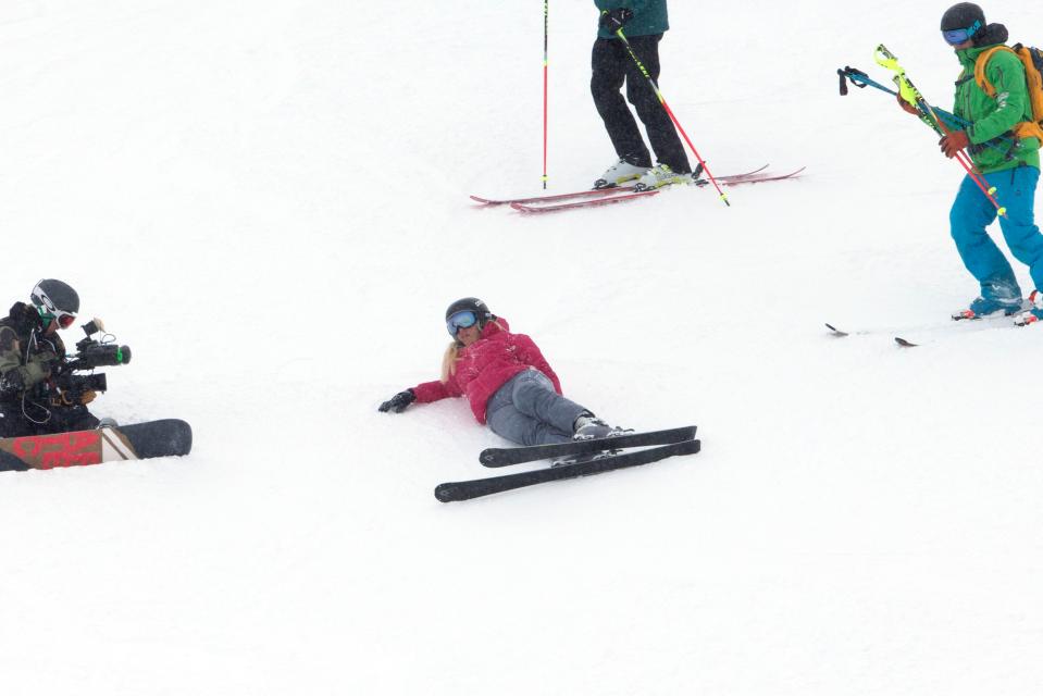  Josie Gibson takes a tumble on the slopes as she trains for The Jump