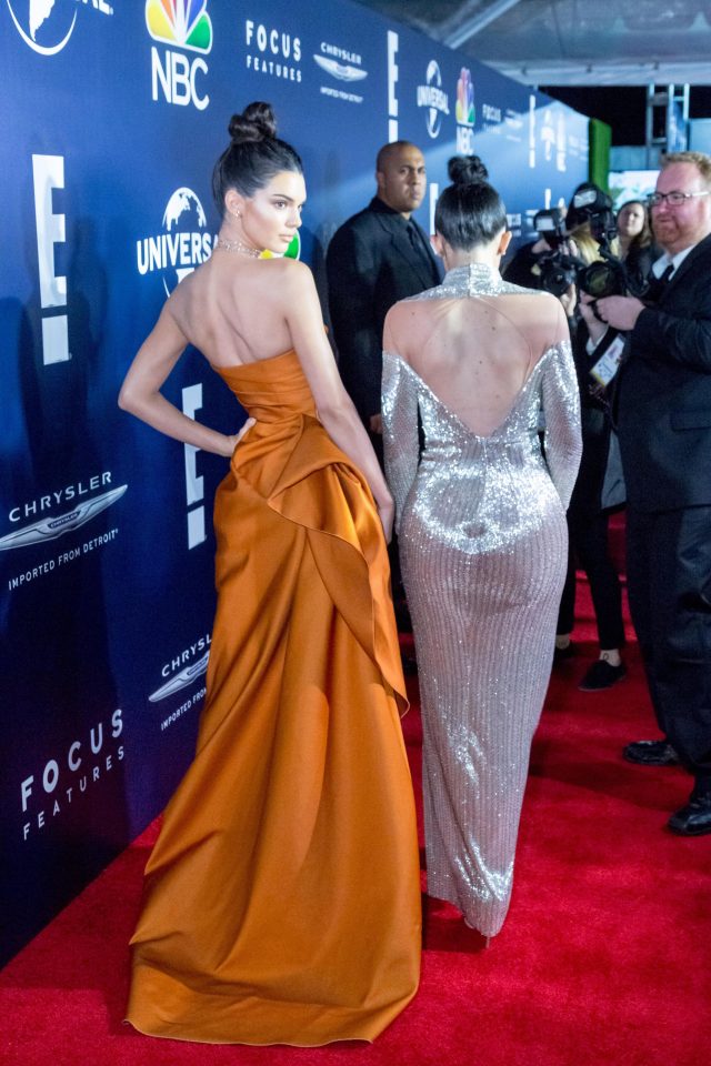  The sisters looked good from all angles as they worked the red carpet