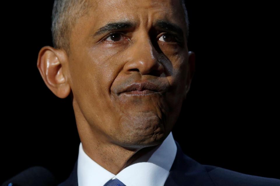  Obama couldn't hold back the tears as he thanked his family for their support