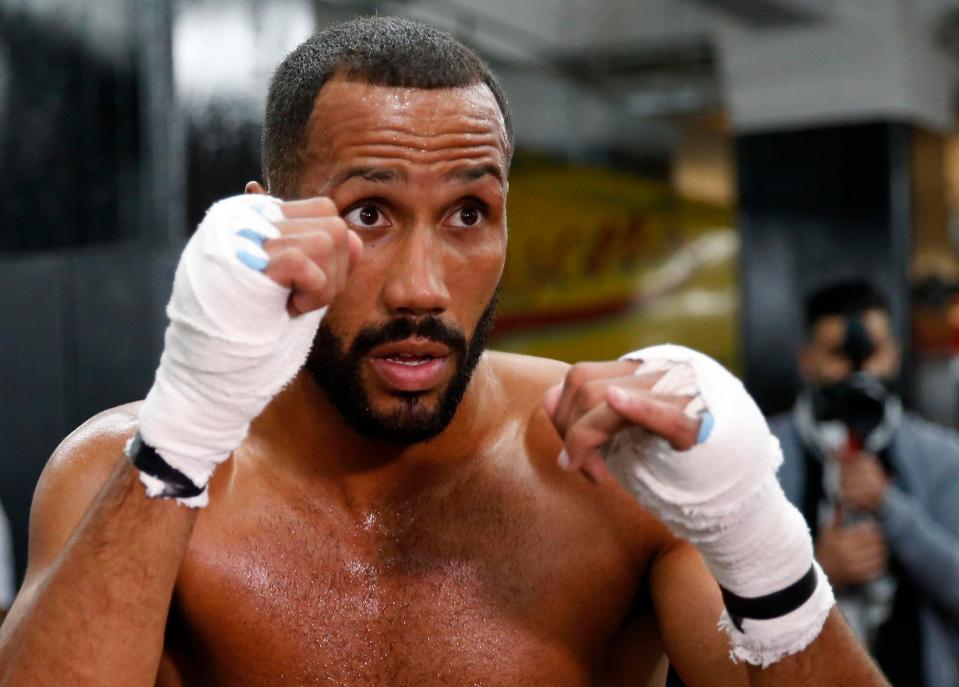  James DeGale has flown his barber to New York